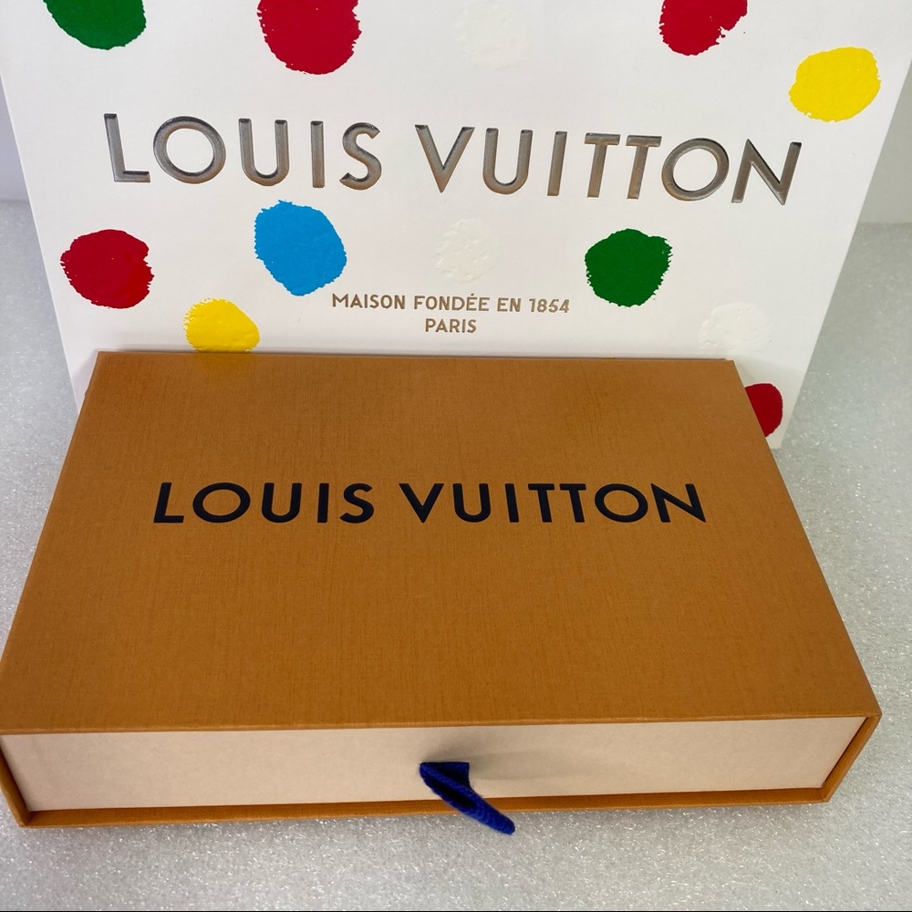 Louis Vuitton Yayoi Kusama - Picture 3 of 8